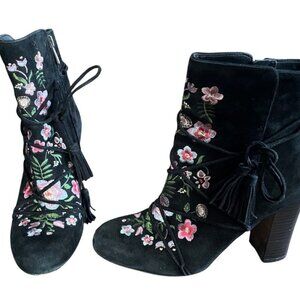 Anthropologie Sam Edelman Black Suede Embroidered Floral Winnie Ankle Boots Sz 8